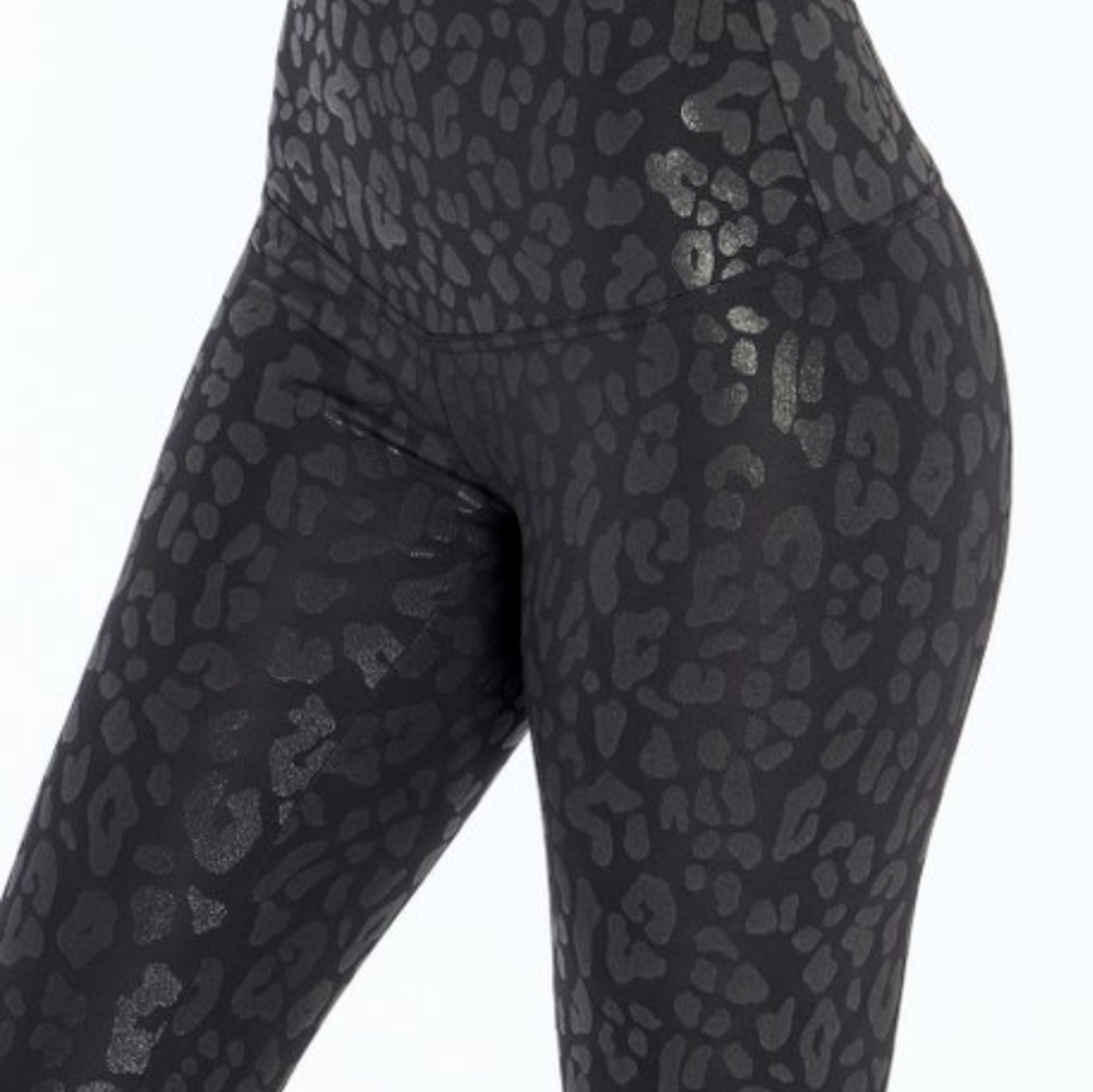 Marika 27" Soho Cheetah Leggings